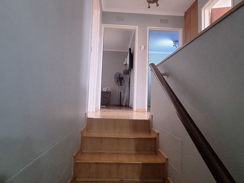 THREE BEDROOM TOWNHOUSE IN CE 3!! - Photo 10