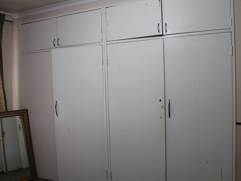 Stunning home in Brackenhurst, Alberton, perfect for spacious family living! - Photo 9