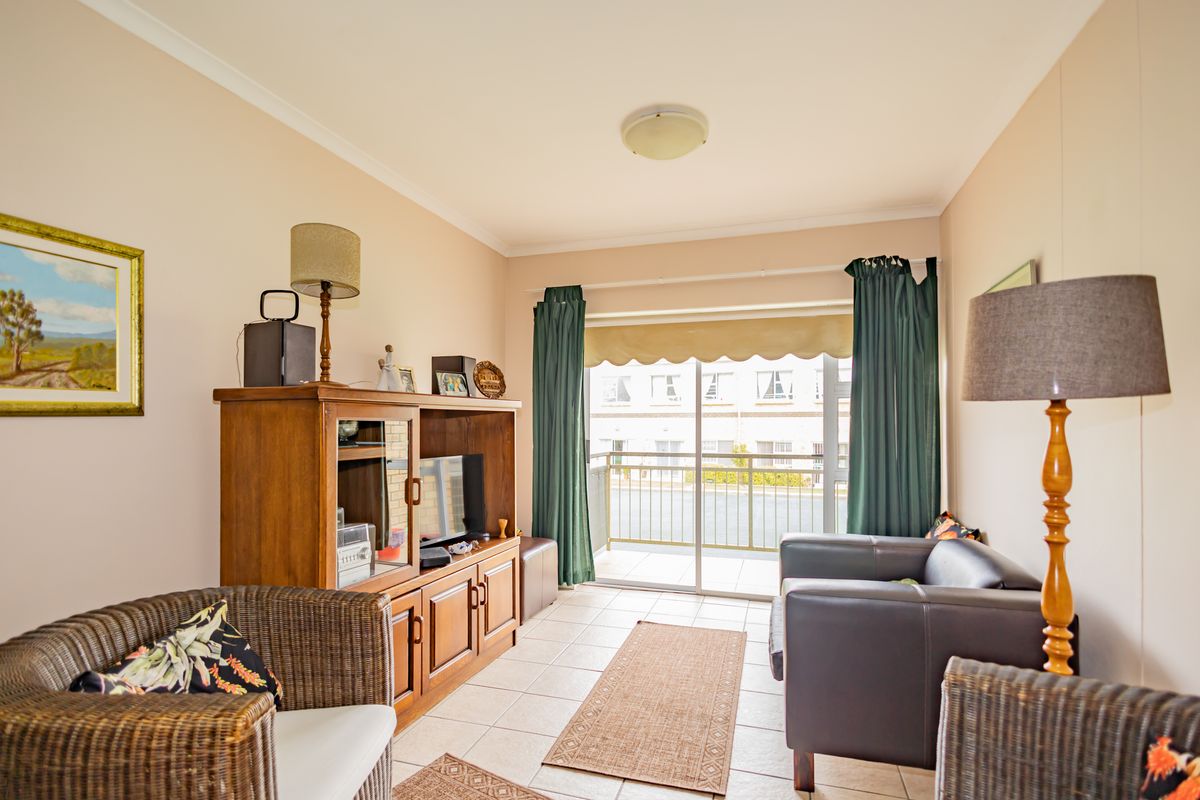 “Spacious 2-Bedroom Retirement Unit with Views, Parking & Storage” - Photo 3