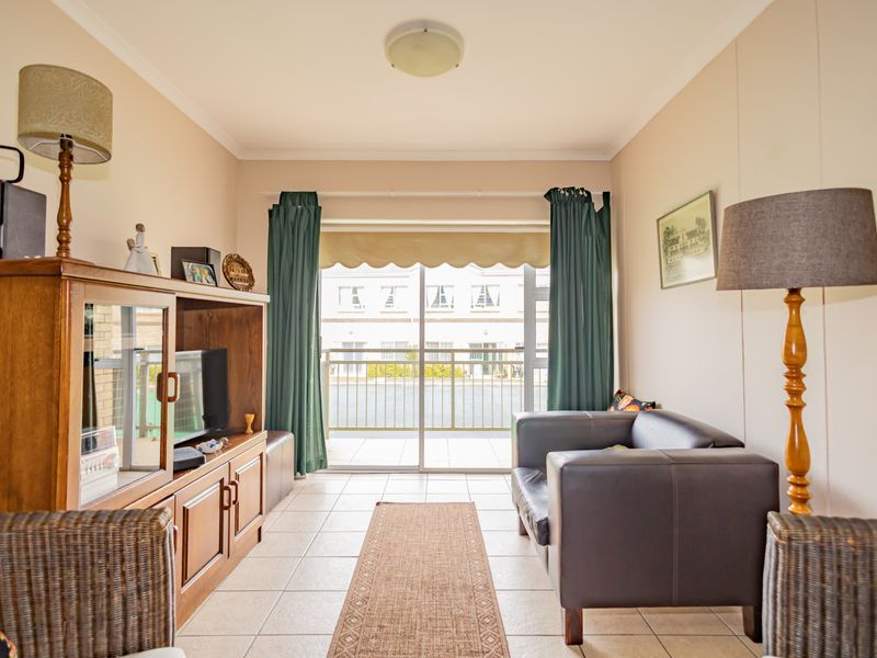 “Spacious 2-Bedroom Retirement Unit with Views, Parking & Storage” - Photo 2