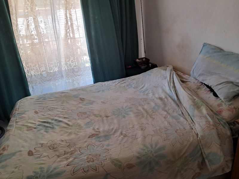 Central Raisethorpe Property with Workshop - Photo 9