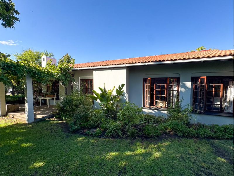 Sole Mandate - Country Living in the Heart of Prince Alfred Hamlet - Photo 10