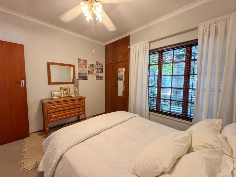 Sole Mandate - Country Living in the Heart of Prince Alfred Hamlet - Photo 3