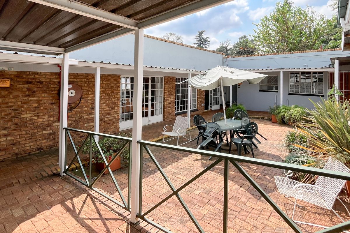 House For Sale In Benoni - Photo 3