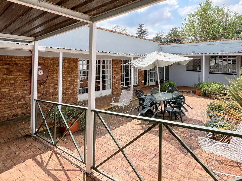 House For Sale In Benoni - Photo 3