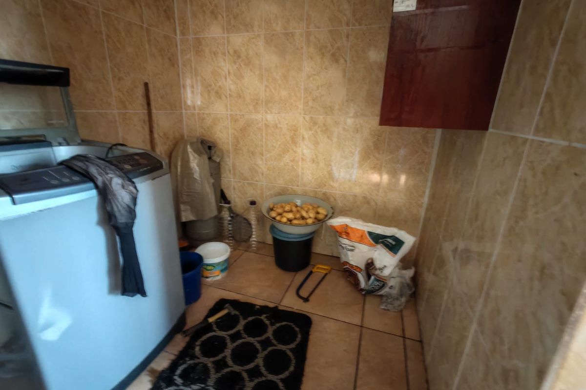 3 Bedroom House for Sale in Vaalpark. - Photo 5