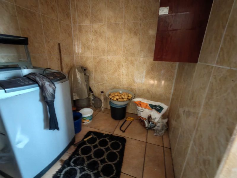 3 Bedroom House for Sale in Vaalpark. - Photo 5