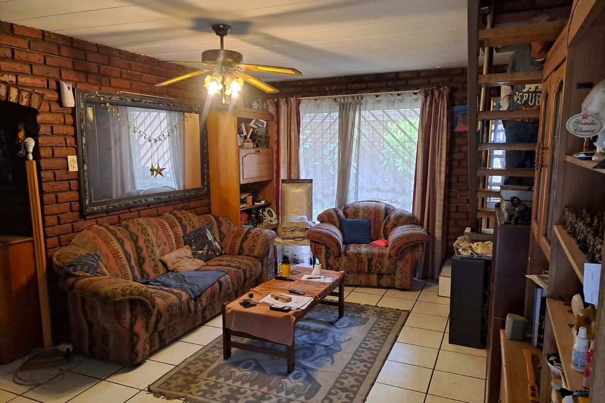 Comfortable Living For You and your Fur Friends! - Photo 3