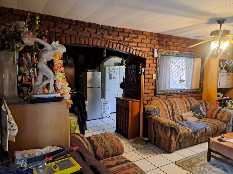 Comfortable Living For You and your Fur Friends! - Photo 4