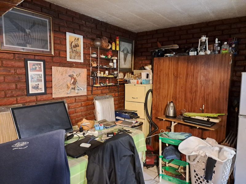 Comfortable Living For You and your Fur Friends! - Photo 8