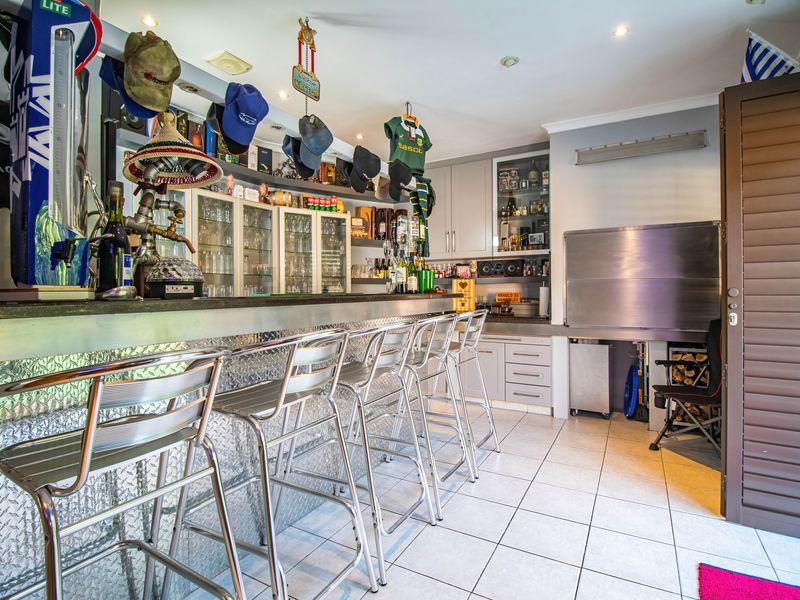 Versatile Lifestyle Estate with Home, Business Infrastructure & Agricultural Potential - Photo 9