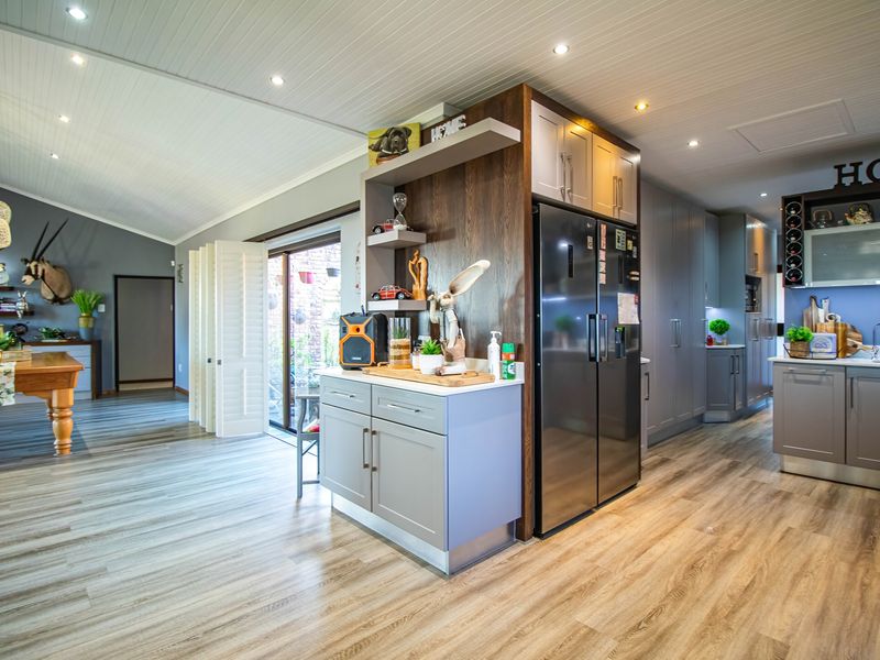 Versatile Lifestyle Estate with Home, Business Infrastructure & Agricultural Potential - Photo 7