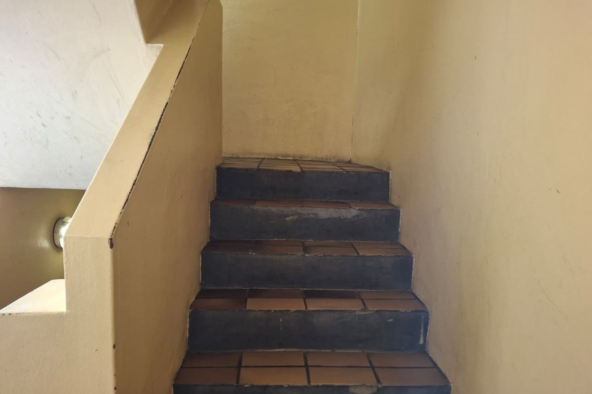 Apartment For Sale In Durban - Photo 2