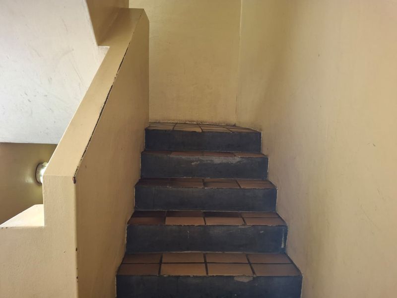 Apartment For Sale In Durban - Photo 2