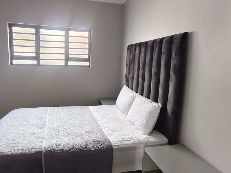 Fully Furnished Flat To Rent - Photo 9