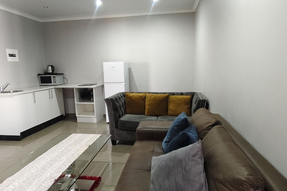 Flat To Rent - Photo 4