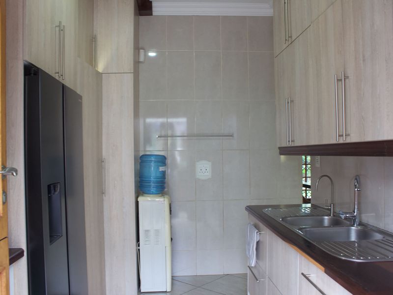 Modern 3 Bedroom house in Edleen - Photo 7