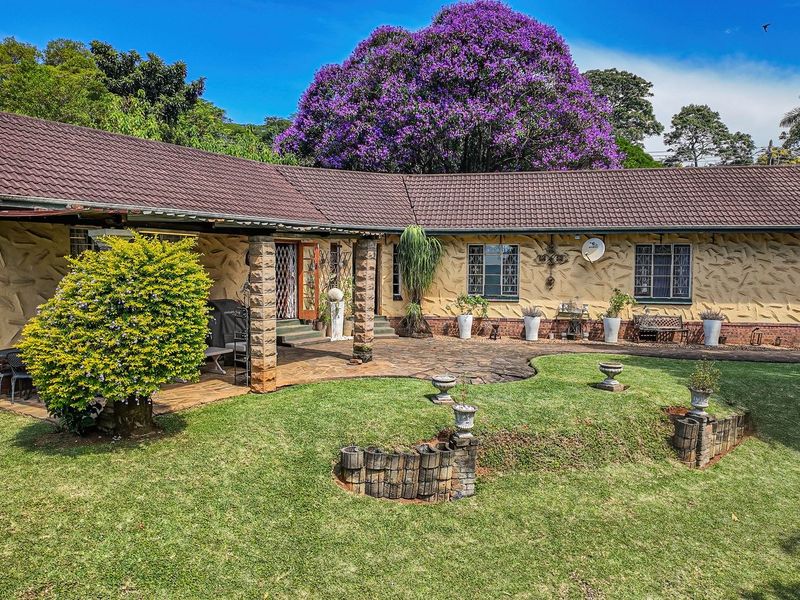 Charming Family Home with Garden, Pool & Great Potential – Prestbury - Photo 6