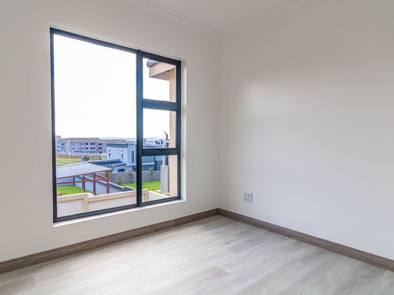 Exclusive Upmarket Stands - Photo 7