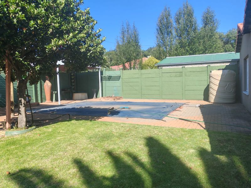 3 Bedroom House for Sale in Vaalpark - Photo 2