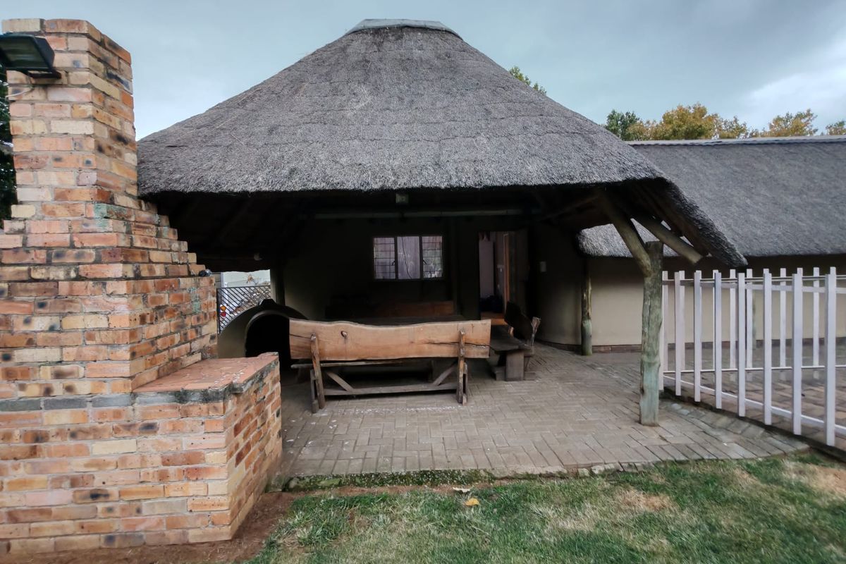 3 Bedroom house for Sale in Vaalpark - Photo 2