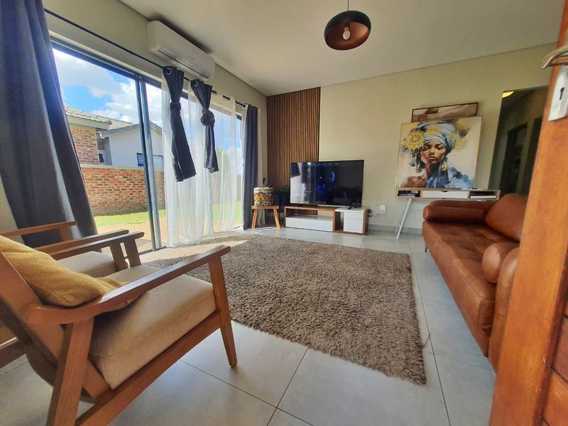 Modern 3-Bedroom Home in Secure Country Estate - Photo 3