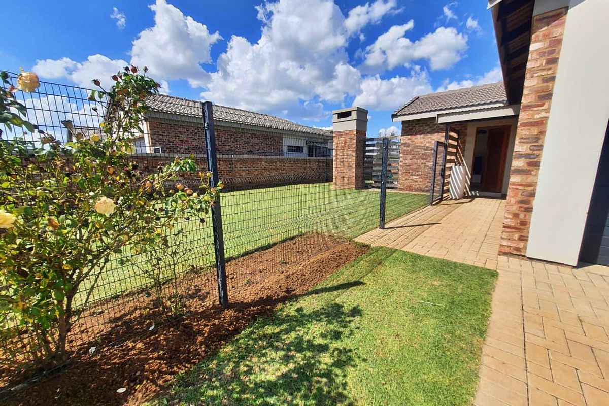 Modern 3-Bedroom Home in Secure Country Estate - Photo 2