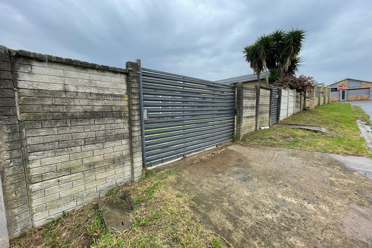 3-bedroom home in Amalinda, Braelyn! - Photo 2