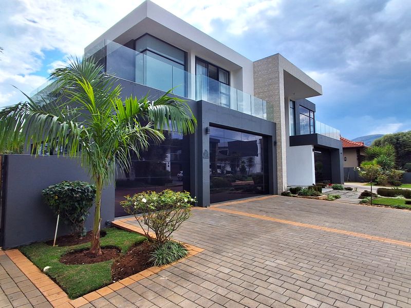 Stunning 6-bedroom home for sale in The Islands Estates, Hartbeespoort—luxury living awaits! - Photo 1