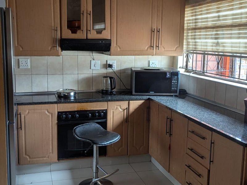 Freehold Rental Monthly In Vereeniging - Photo 5