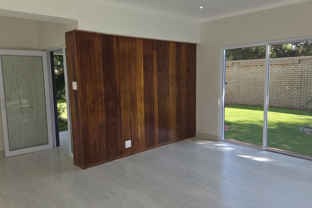 Modern 3-Bedroom Home Open-Plan Living in Baillie Park - Photo 4