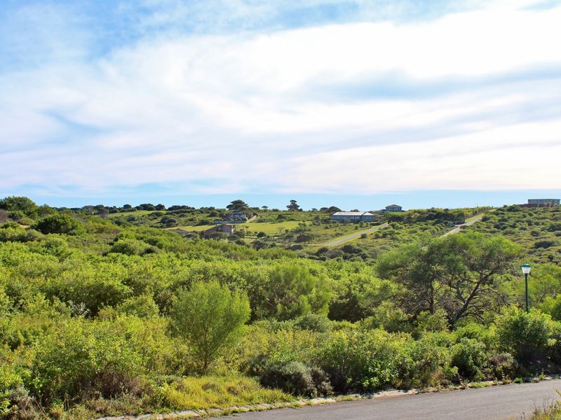 The perfect canvas to bring your vision to life in Emerald Heights, Port Alfred - Photo 3