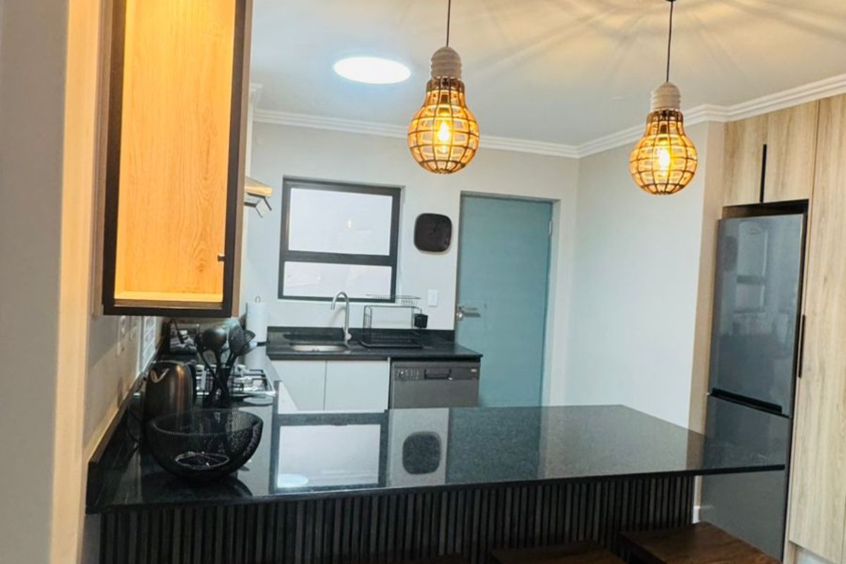 1-Bedroom Apartment Within Walking Distance of All Amenities - Photo 5