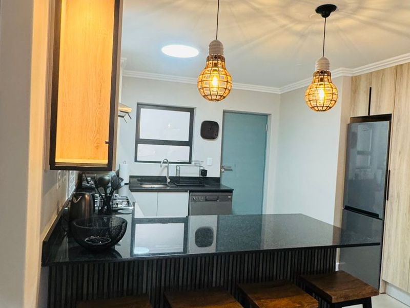 1-Bedroom Apartment Within Walking Distance of All Amenities - Photo 5