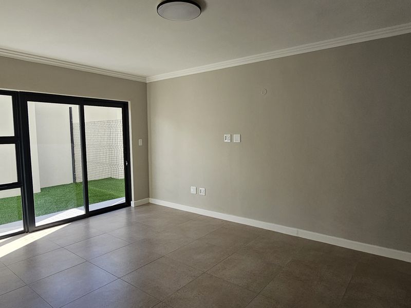 1-Bedroom Apartment Within Walking Distance of All Amenities - Photo 5