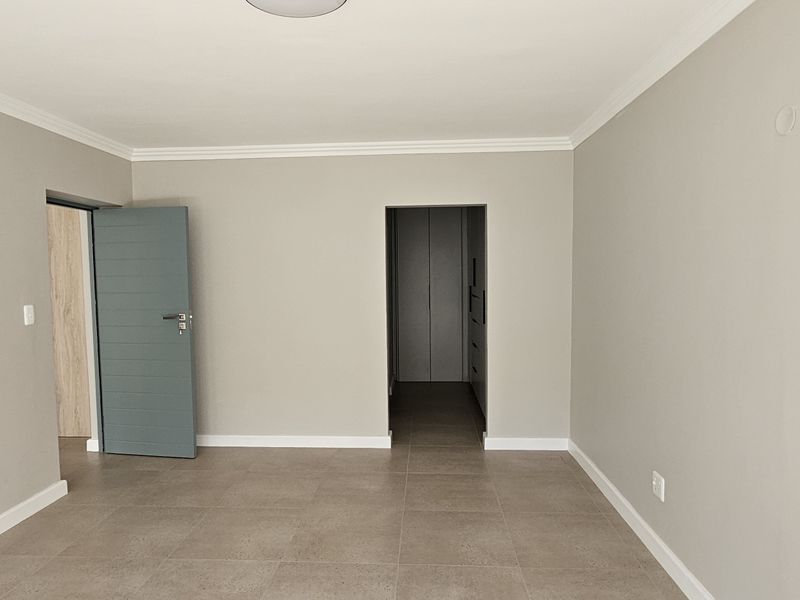 1-Bedroom Apartment Within Walking Distance of All Amenities - Photo 7