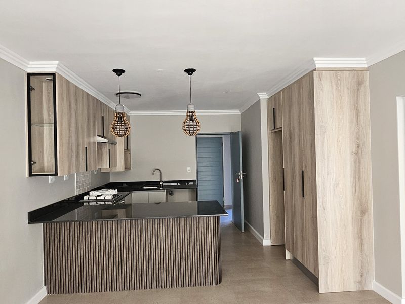 1-Bedroom Apartment Within Walking Distance of All Amenities - Photo 2