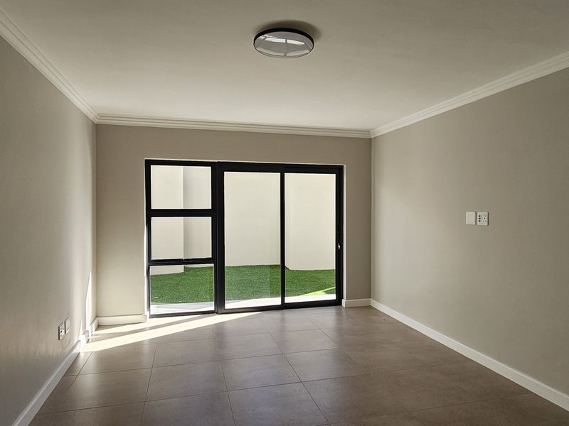 1-Bedroom Apartment Within Walking Distance of All Amenities - Photo 4