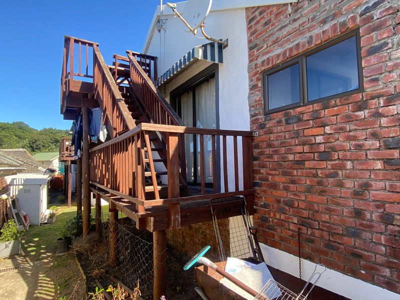 Secure Coastal Living – 3 Bedroom Home in Gated Estate - Photo 9