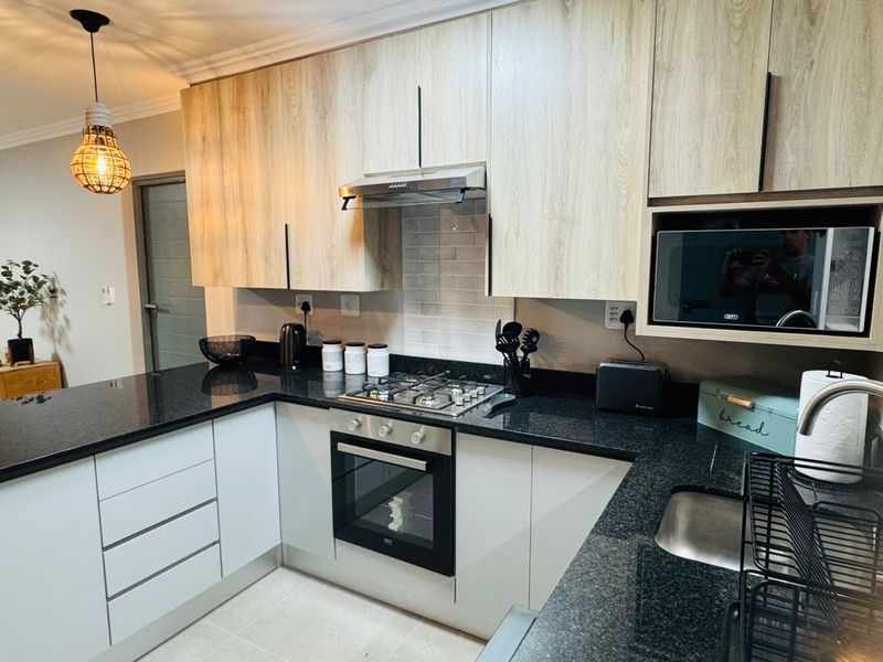 2-Bedroom Apartment Within Walking Distance of All Amenities - Photo 2