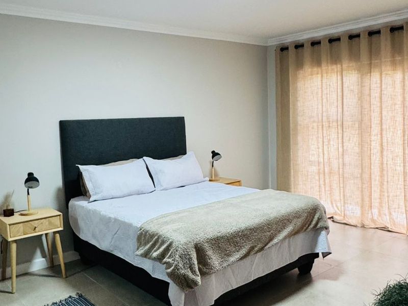 2-Bedroom Apartment Within Walking Distance of All Amenities - Photo 8