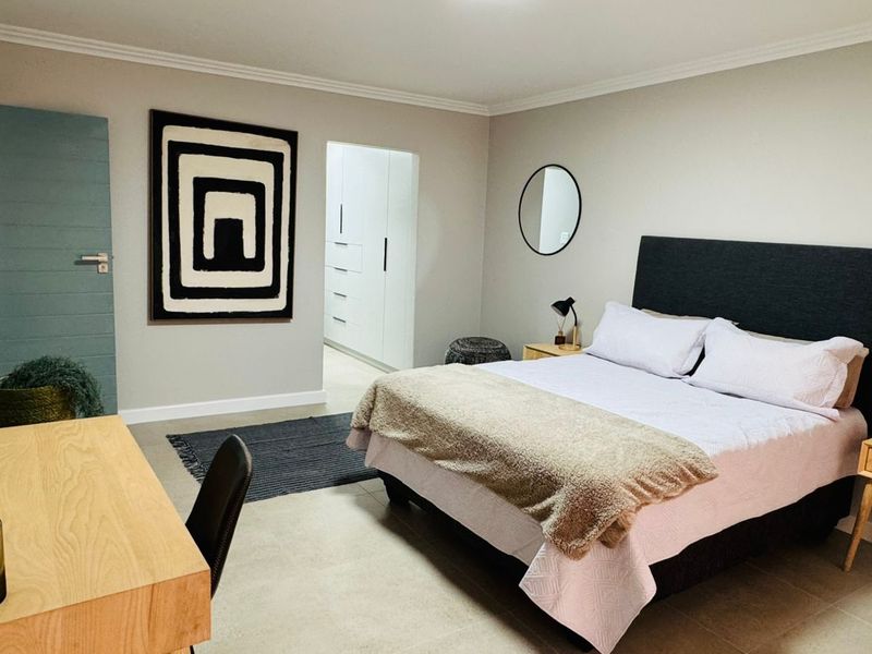 2-Bedroom Apartment Within Walking Distance of All Amenities - Photo 7