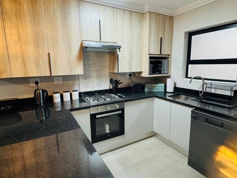 2-Bedroom Apartment Within Walking Distance of All Amenities - Photo 3