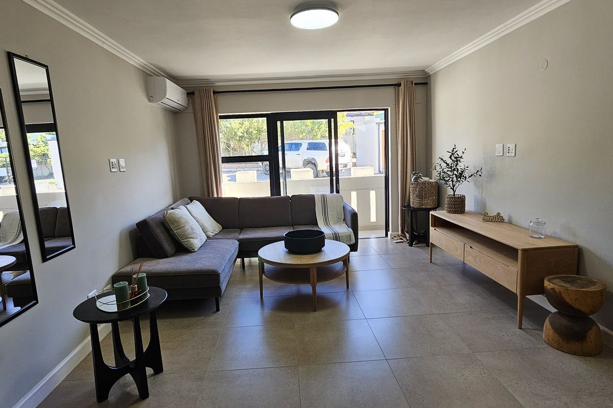 2-Bedroom Apartment Within Walking Distance of All Amenities - Photo 4