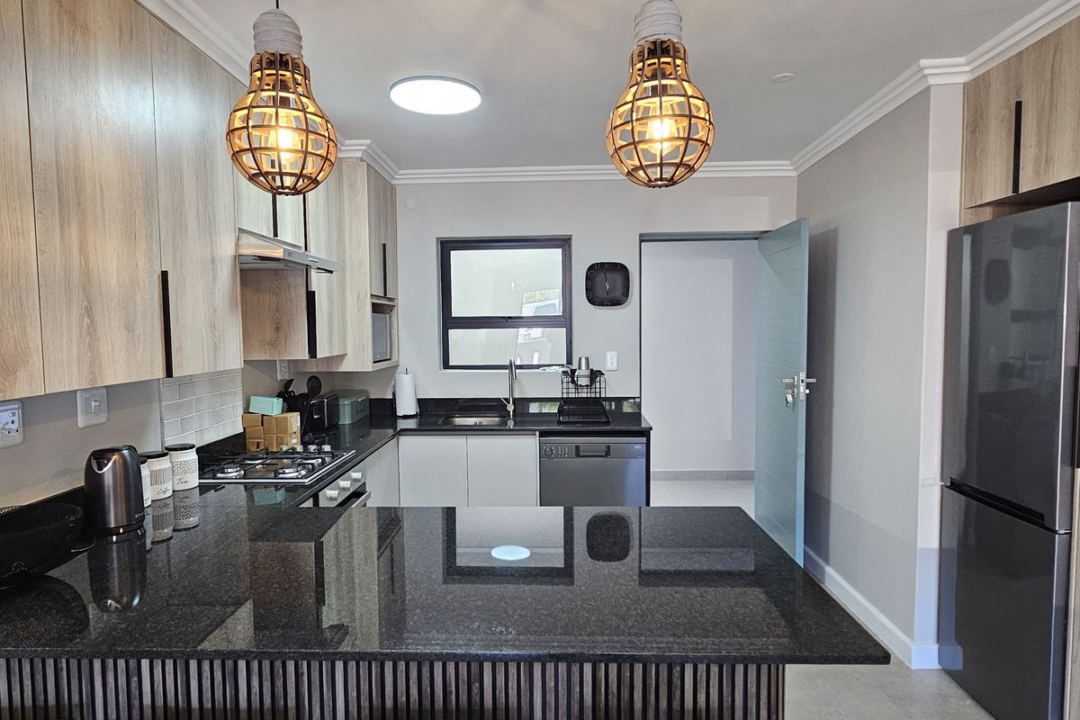 2-Bedroom Apartment Within Walking Distance of All Amenities - Photo 3