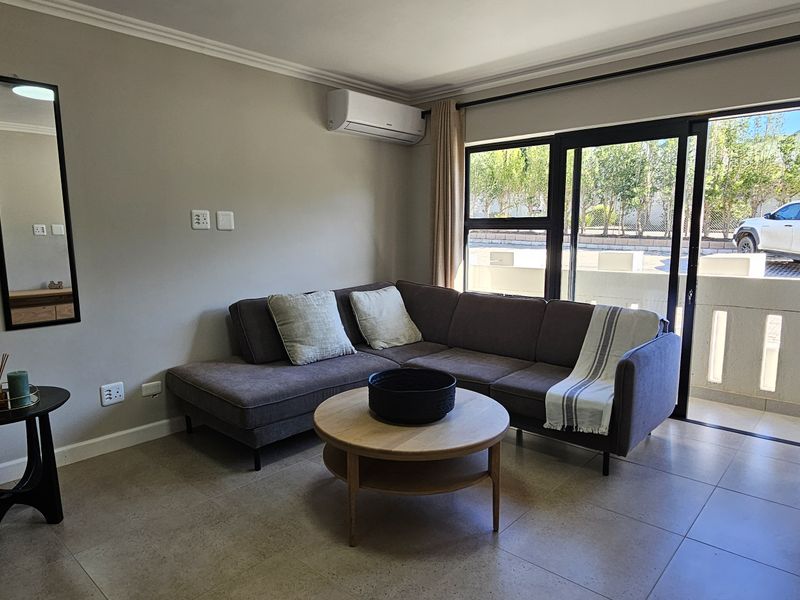 2-Bedroom Apartment Within Walking Distance of All Amenities - Photo 5