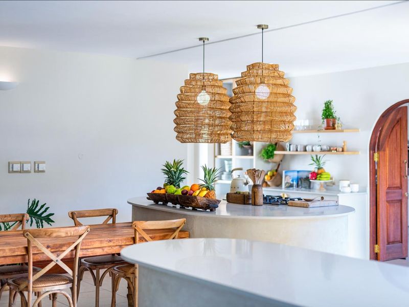 Luxury Mediterranean style home in Sable Hills for sale - Photo 8