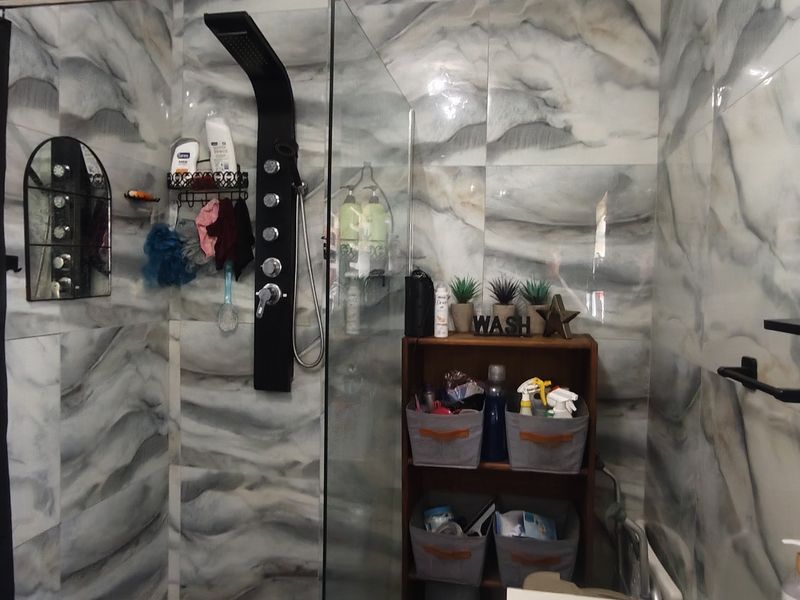 Big And Spacious - Photo 8