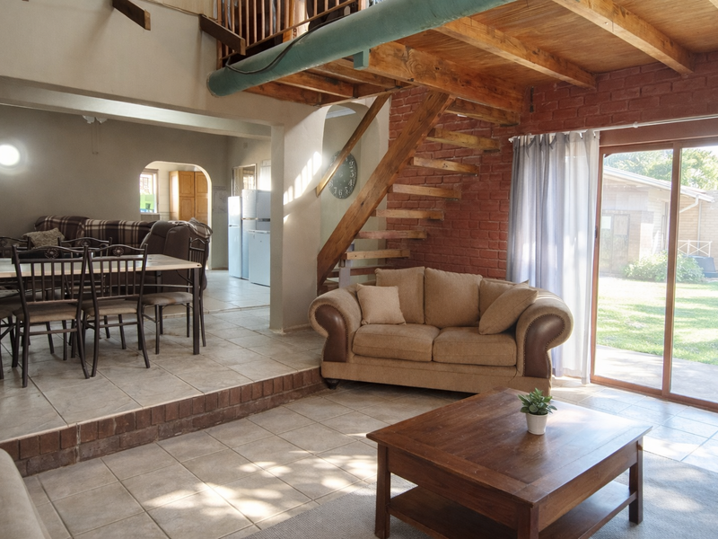 Big And Spacious - Photo 2