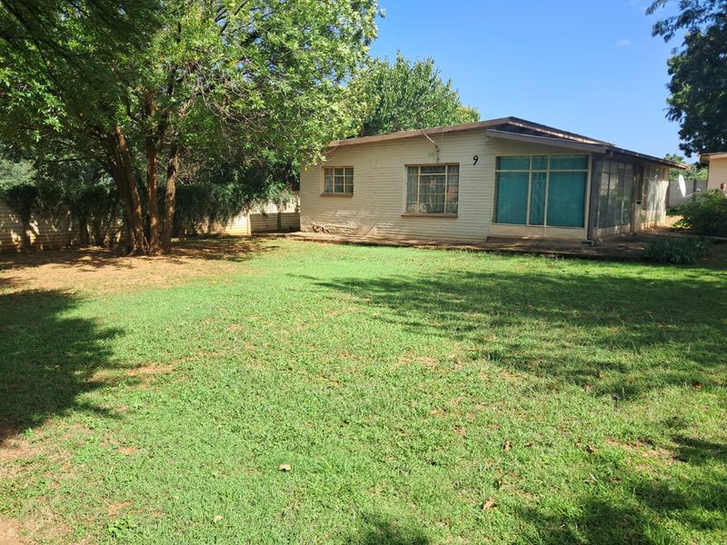 Charming property for sale in Ventersdorp - Photo 3